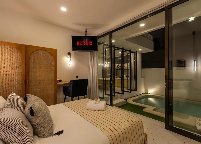 2bd Stylish By The Berawa With Rooftop Villa *