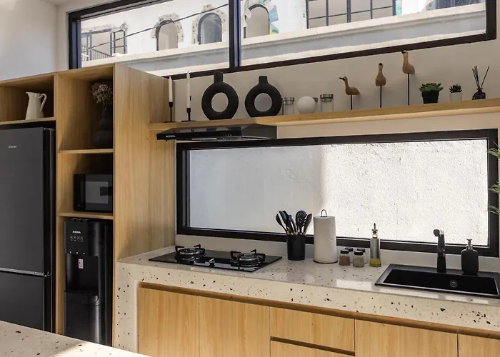 2bd Stylish By The Berawa With Rooftop Villa